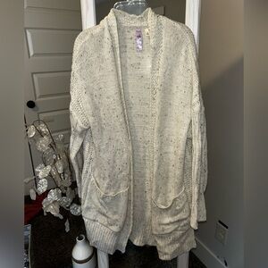 🩷Alya Cream Women's Cardigan Sweater